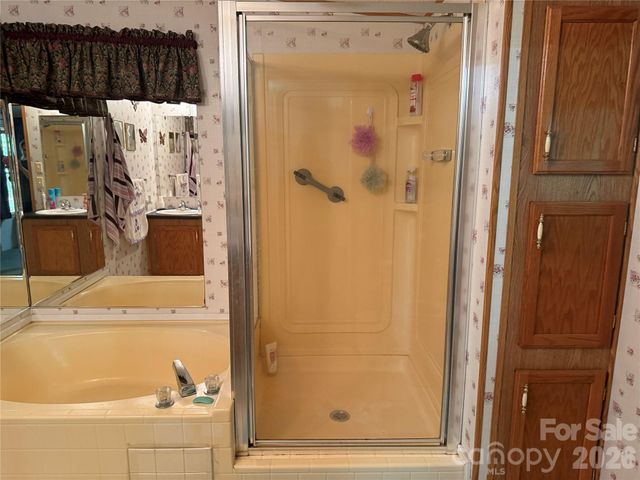 39 Lisa Court 11, Otto, NC 28763