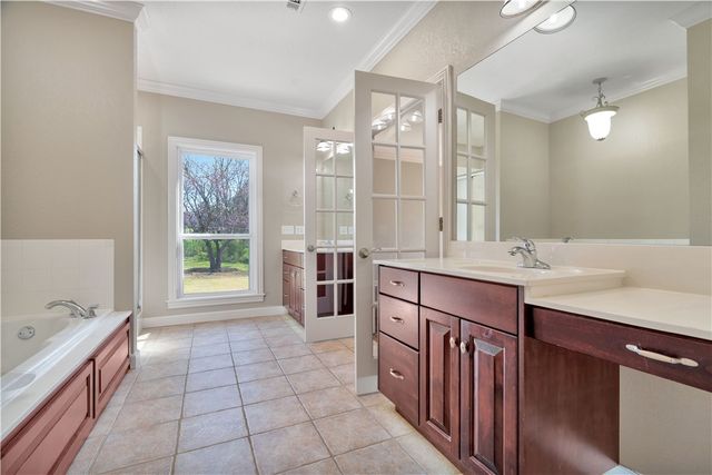 1008 Stockburger Avenue, West Fork, AR 72774