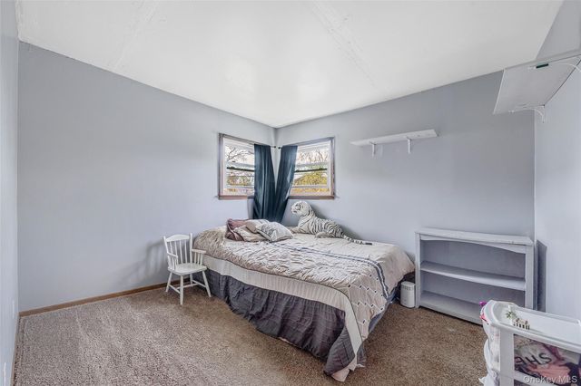 206 Prospect Place, Bay Shore, NY 11706