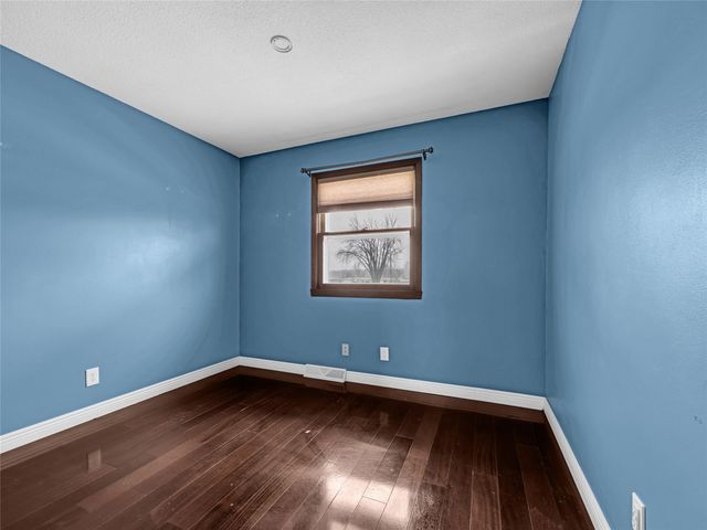 2140 Hillview Drive, Marion, IA 52302