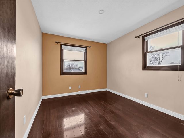 2140 Hillview Drive, Marion, IA 52302