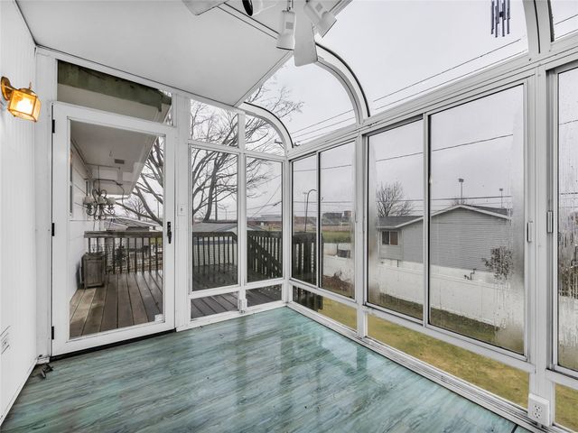 2140 Hillview Drive, Marion, IA 52302
