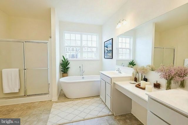 910 WEATHERSTONE LN, Felton, DE 19943