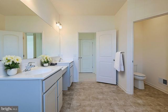 910 WEATHERSTONE LN, Felton, DE 19943