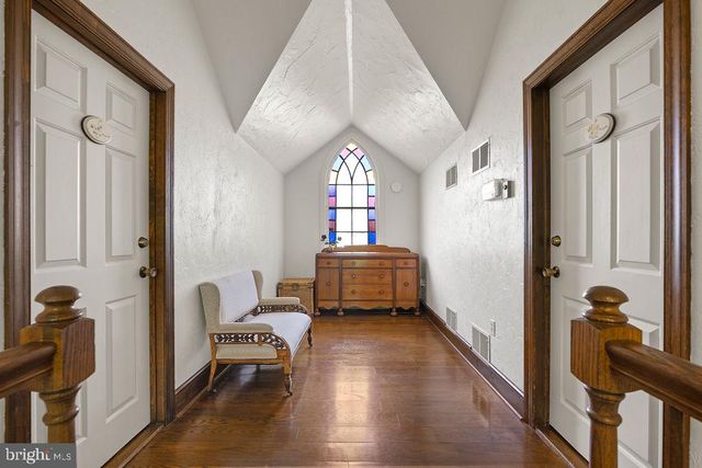 40 HOSPITAL RD, Gettysburg, PA 17325