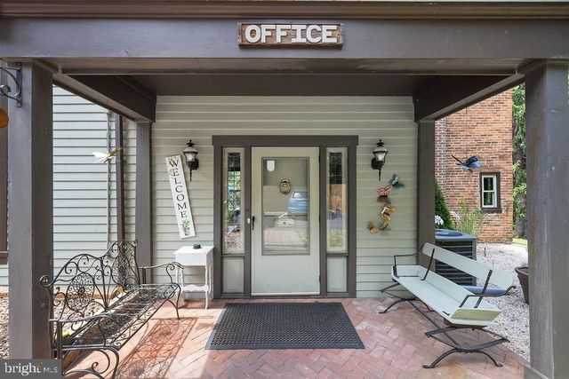 40 HOSPITAL RD, Gettysburg, PA 17325