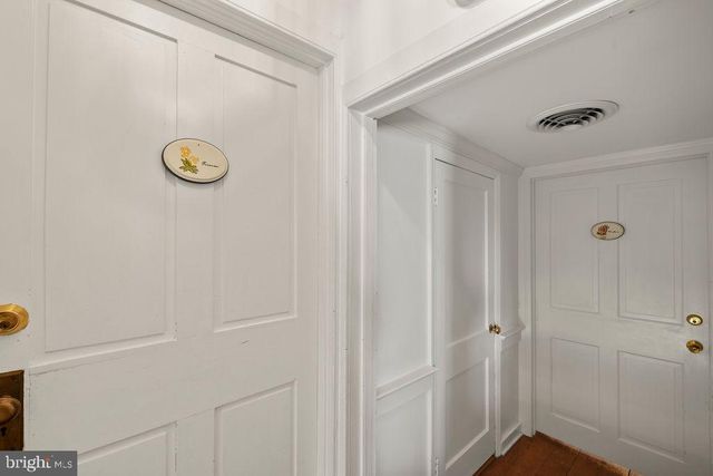 40 HOSPITAL RD, Gettysburg, PA 17325