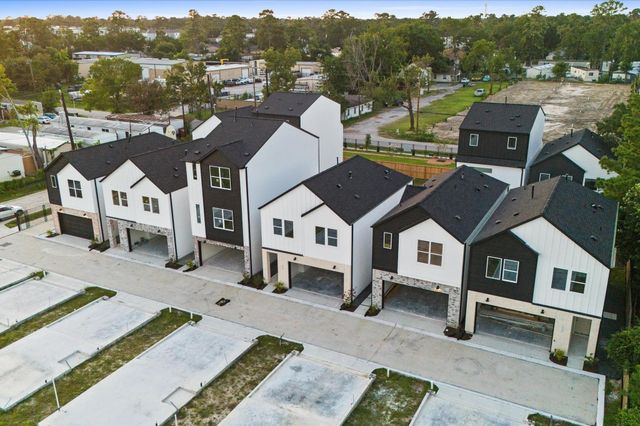 4742 Martin Hill Street, Houston, TX 77018