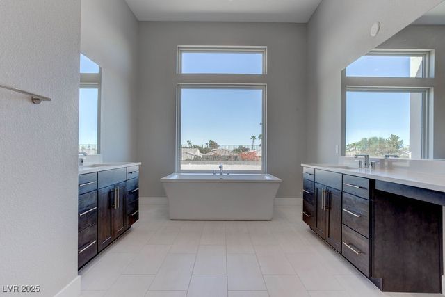 4778 Outlook Peak Street, Las Vegas, NV 89135