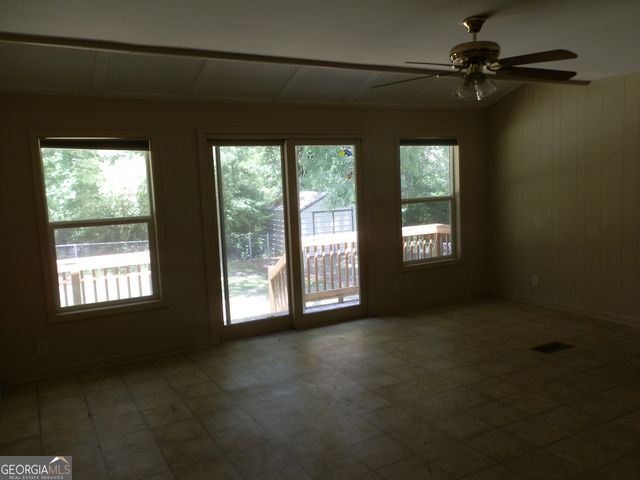 3016 Garden Lakes Boulevard NW, Rome, GA 30165