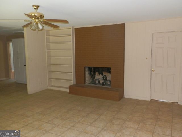 3016 Garden Lakes Boulevard NW, Rome, GA 30165