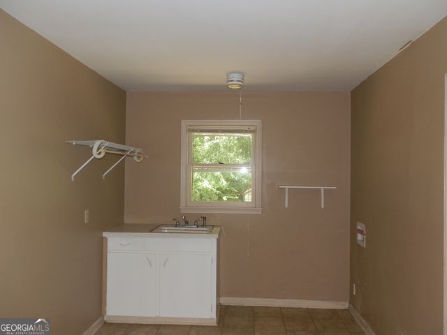3016 Garden Lakes Boulevard NW, Rome, GA 30165