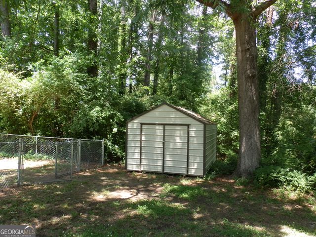 3016 Garden Lakes Boulevard NW, Rome, GA 30165