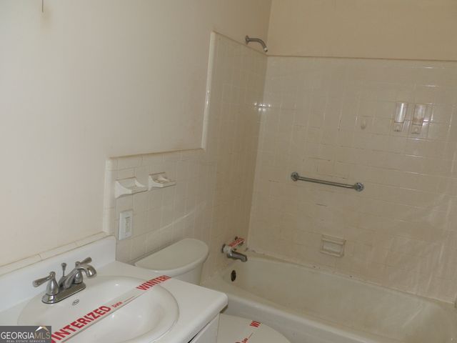 3016 Garden Lakes Boulevard NW, Rome, GA 30165
