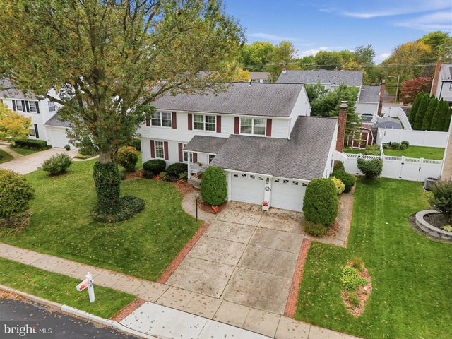 50 YALE RD, Marlton, NJ 08053