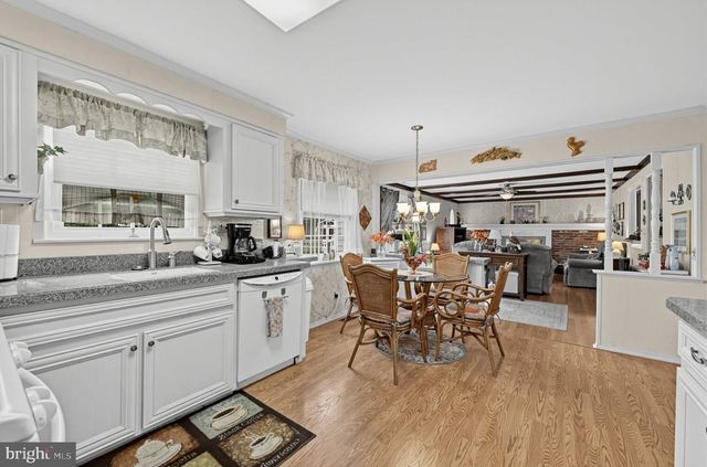 50 YALE RD, Marlton, NJ 08053