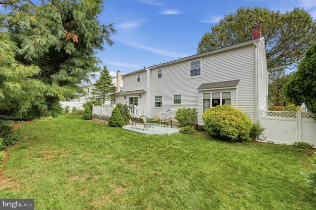 50 YALE RD, Marlton, NJ 08053