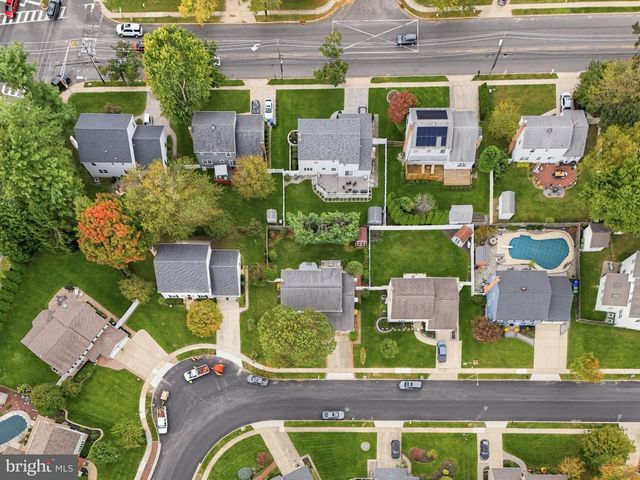 50 YALE RD, Marlton, NJ 08053