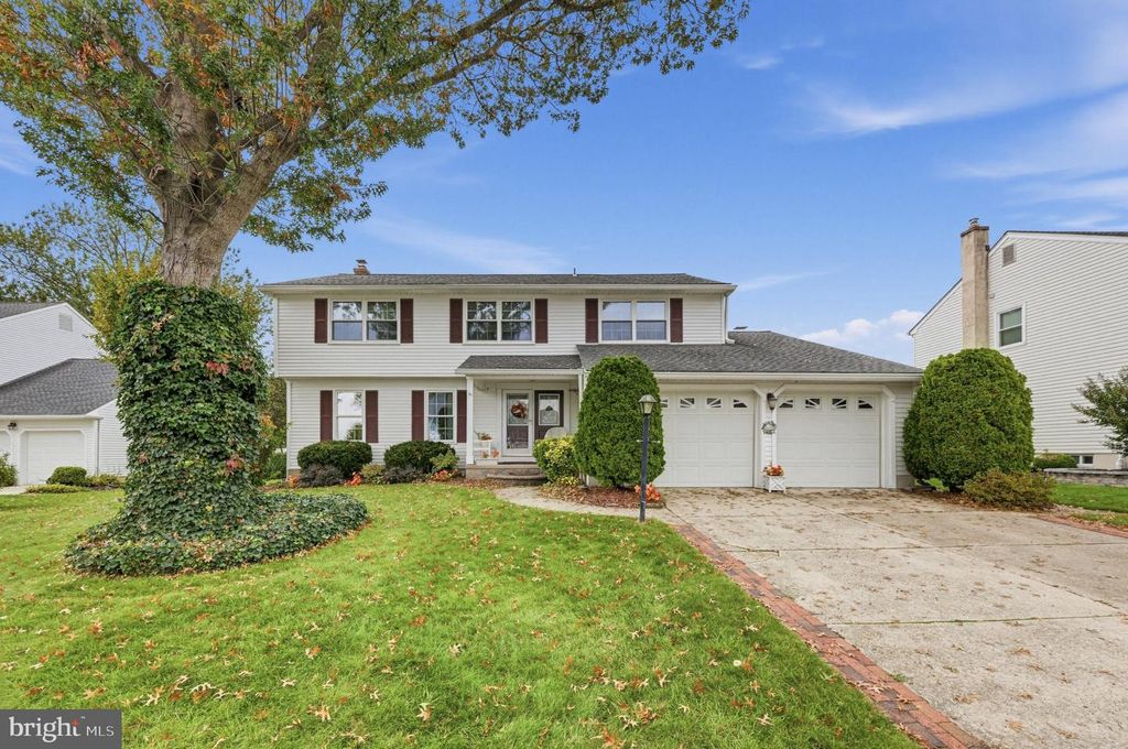 50 YALE RD, Marlton, NJ 08053
