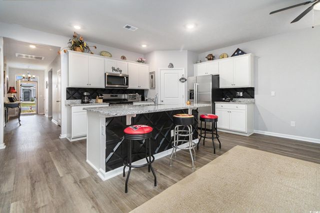 135 Honey Jar Way, Longs, SC 29568