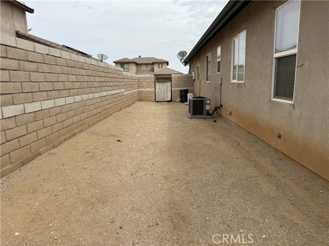 13767 Buttermilk Road, Victorville, CA 92392