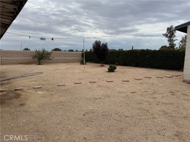 13767 Buttermilk Road, Victorville, CA 92392
