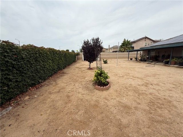 13767 Buttermilk Road, Victorville, CA 92392