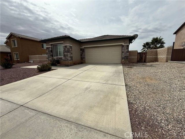 13767 Buttermilk Road, Victorville, CA 92392