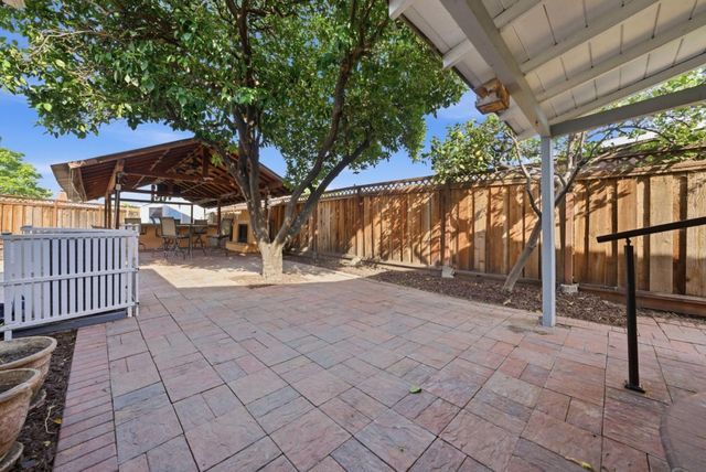 2015 Main Street, Santa Clara, CA 95050