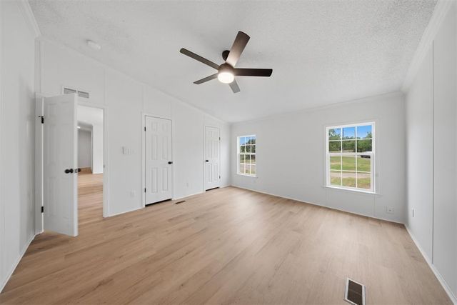 16205 SE 15th Street, Choctaw, OK 73020