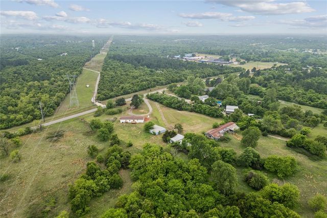16205 SE 15th Street, Choctaw, OK 73020