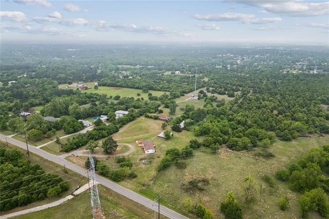 16205 SE 15th Street, Choctaw, OK 73020