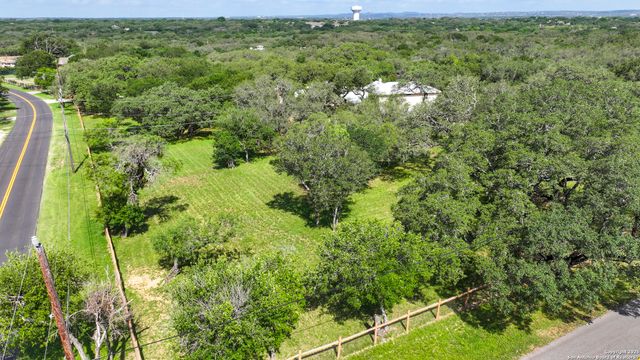 5803 Hollyhock, San Antonio, TX 78240