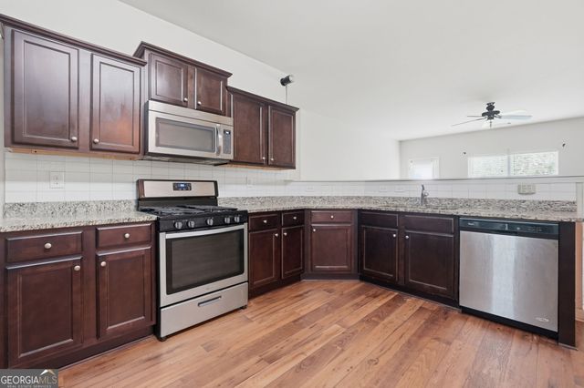 3037 Avondale Boulevard SE, Conyers, GA 30013