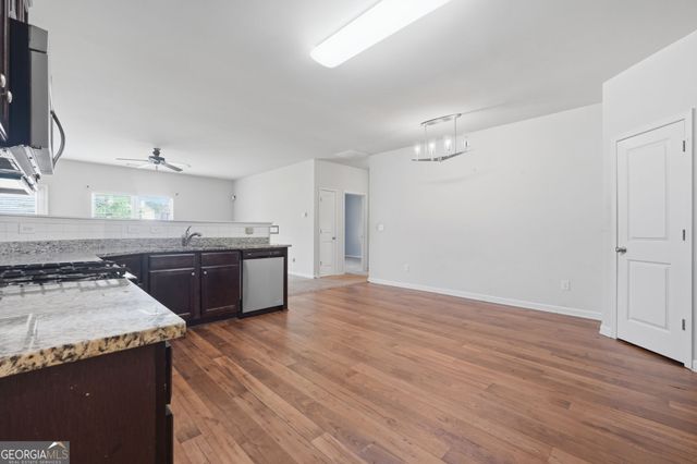 3037 Avondale Boulevard SE, Conyers, GA 30013