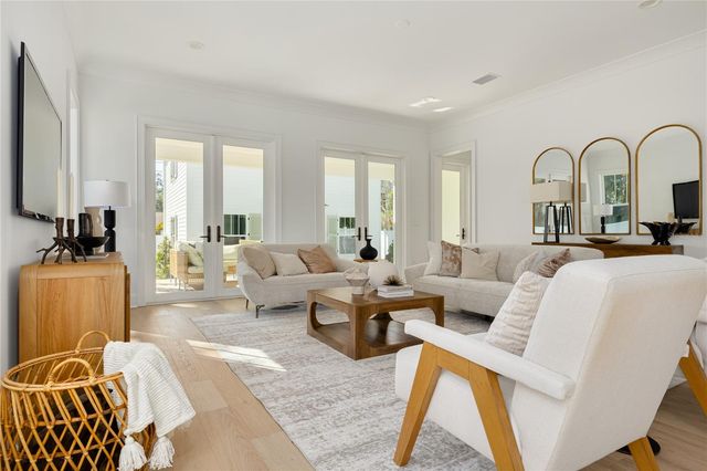 246 23RD AVENUE SE, St Petersburg, FL 33705