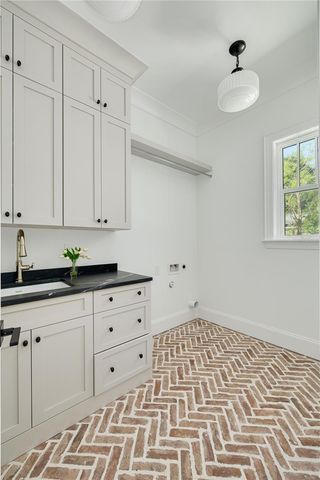 246 23RD AVENUE SE, St Petersburg, FL 33705