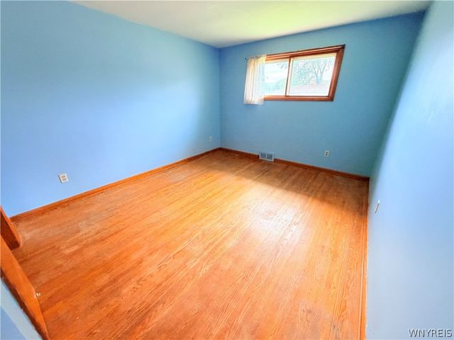 45 Charlescrest Court, West Seneca, NY 14224