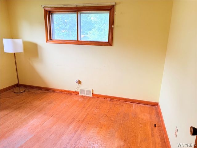 45 Charlescrest Court, West Seneca, NY 14224