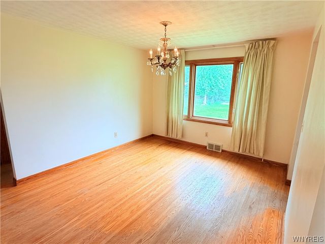 45 Charlescrest Court, West Seneca, NY 14224