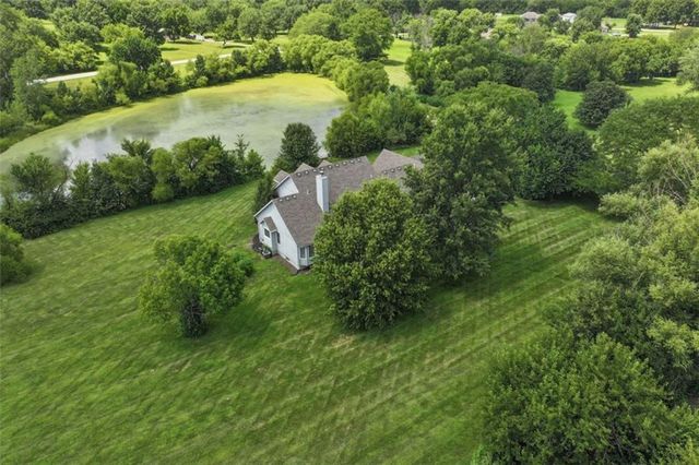 1005 WESLEY Avenue, Raymore, MO 64083