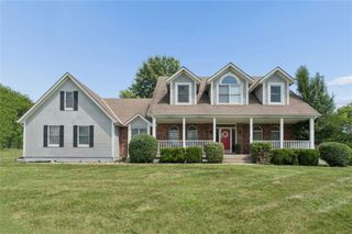 1005 WESLEY Avenue, Raymore, MO 64083