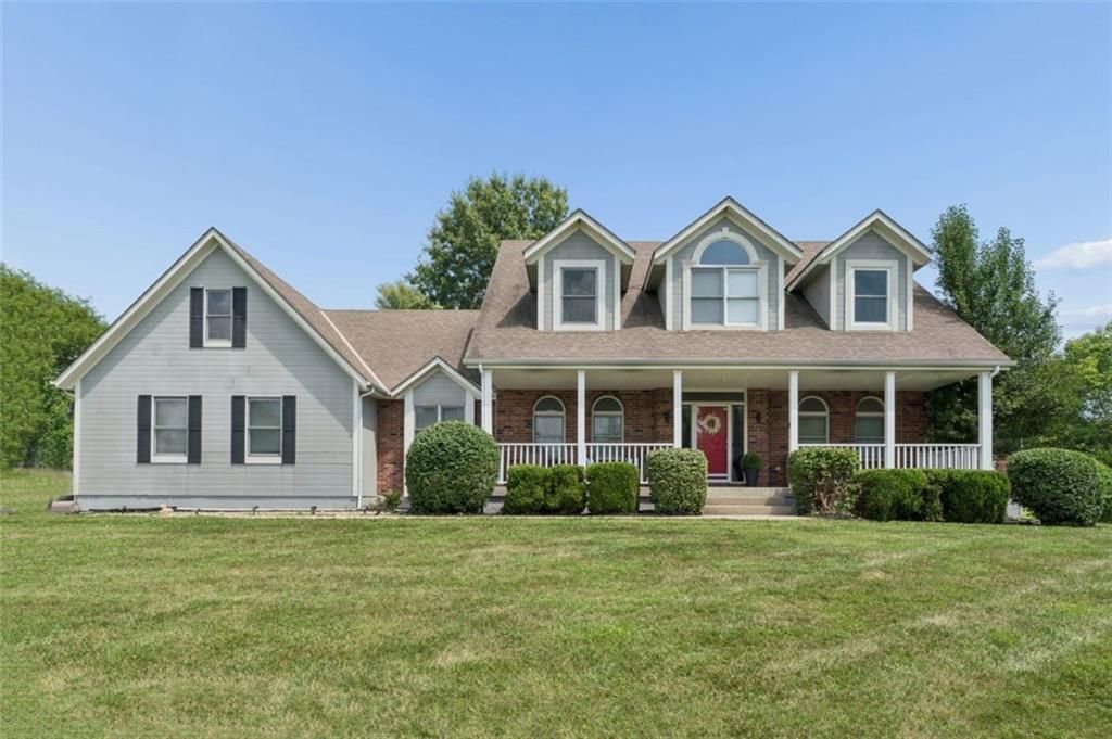 1005 WESLEY Avenue, Raymore, MO 64083