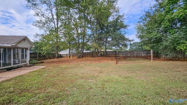 107 Carnegie Loop, Meridianville, AL 35759