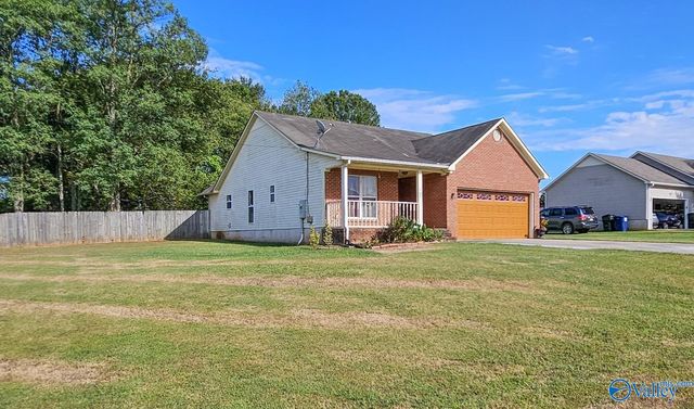 107 Carnegie Loop, Meridianville, AL 35759