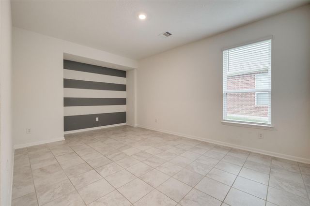 9008 Cimarron River Lane, Magnolia, TX 77354