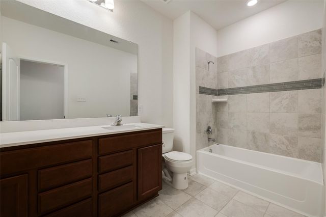 9008 Cimarron River Lane, Magnolia, TX 77354
