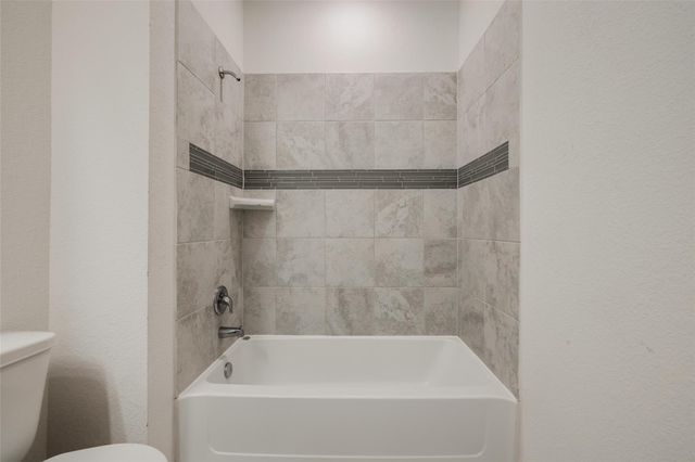 9008 Cimarron River Lane, Magnolia, TX 77354