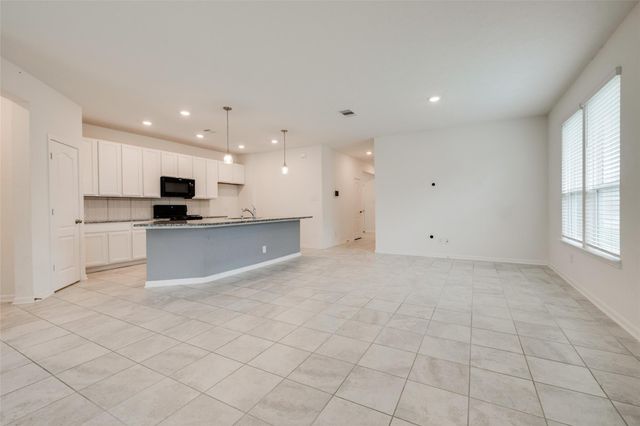 9008 Cimarron River Lane, Magnolia, TX 77354
