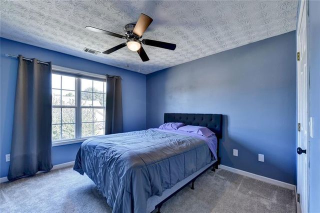 290 Lake Valley Drive SW, Loganville, GA 30052